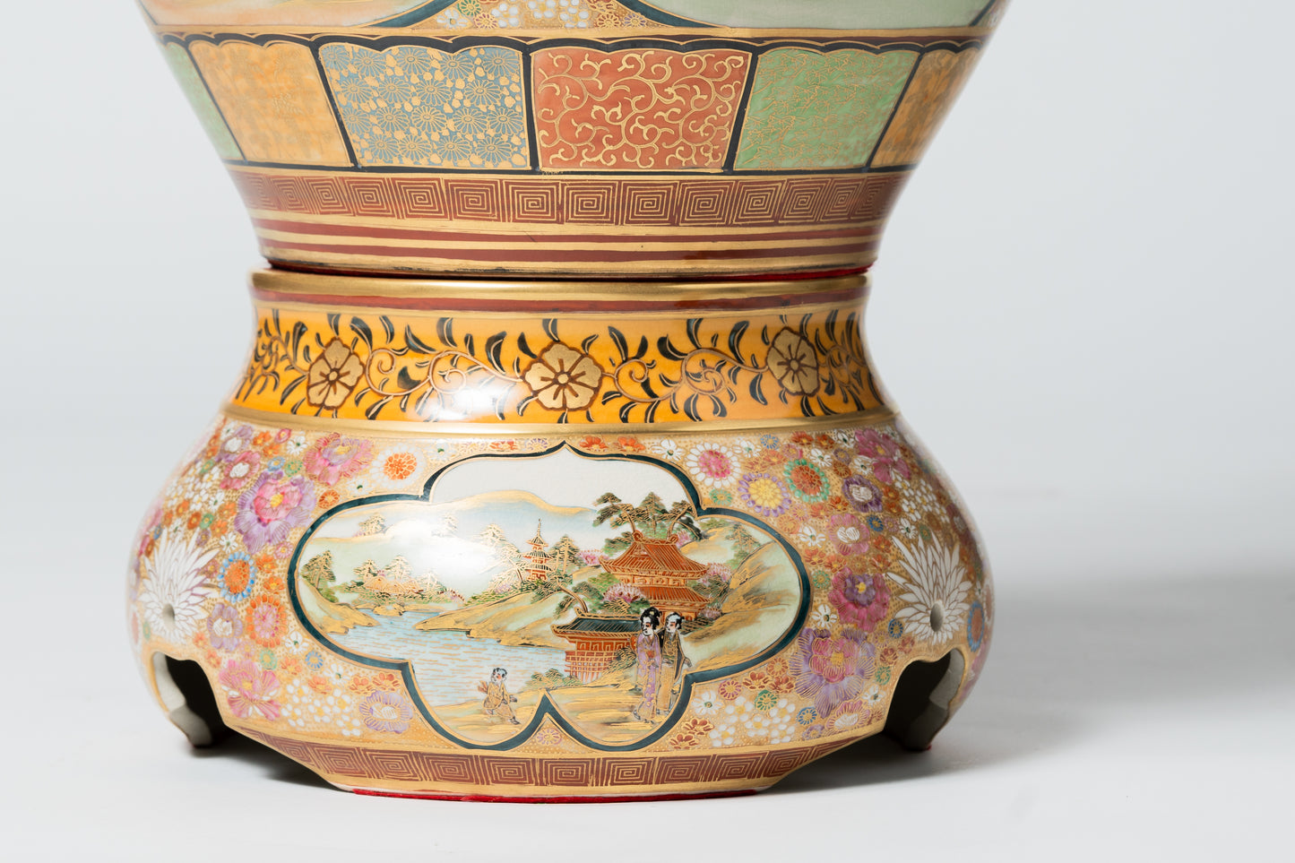 30号三段飾壺(径450×920mm) 割取大名行列